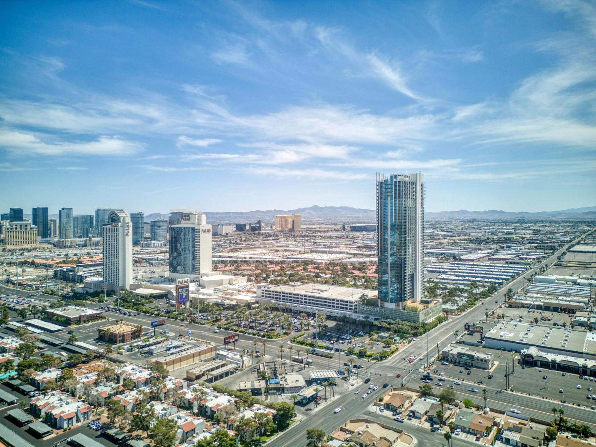 Palms Place By Zelloo * Las Vegas